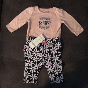 Matching Gymboree set, brand new!